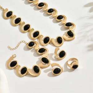 5pcs Women’s Black Geometric Jewelry Set