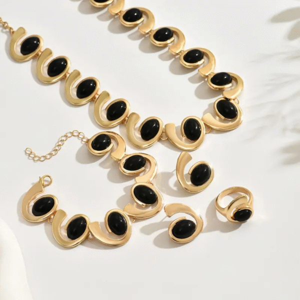 5pcs Women’s Black Geometric Jewelry Set